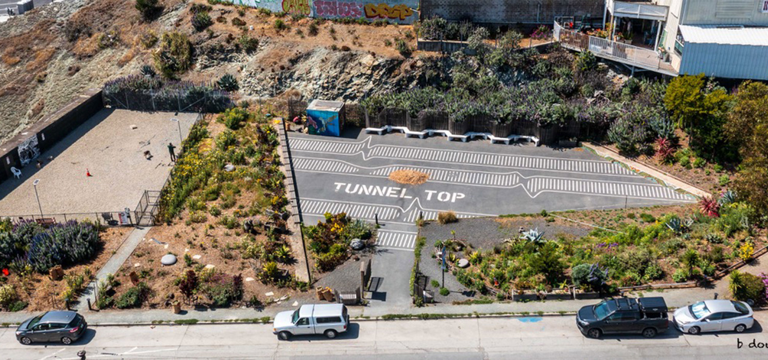 a bird's eye view of Tunnel Top Park