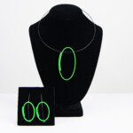 MCD Gift Shop green jewelry set